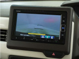 ◆バックカメラ◆リバースにするだけで映ります、後方の安全確認や、狭い駐車場での車庫入れ、雨の日や夜間など視界の悪い時に便利です!安全にバックする為には欠かせない装備です。