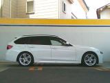 ひと目惚れ注意!写真以上に実車の魅力が際立ちます。