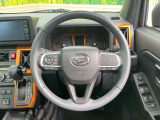 【純正革巻きステアリング】上質な革を使用することで、手にしっかり馴染みとても運転しやすいハンドルです♪
