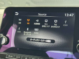 メーカーオプション純正ナビが装備されております。フルセグTV、bluetoothオーディオ接続など様々対応しております!