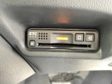 運転席左下にETCがついています。