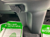 中古車をお選びいただく際に気になる走行距離や修復歴などに加えてキズ・凹みの有無・状態や消耗品の交換、今までの整備状況が &ldquo;ダイハツ認定中古車カルテ&rdquo;でわかります。