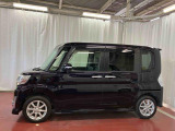 【スマートアシストI搭載車】 衝突回避支援ブレーキ機能(対車両)、誤発信抑制制御機能などの機能で安全な運転をサポートします。