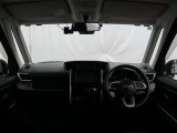 見通しのよいすっきりとした視界で、誰でも運転しやすいです。運転のしやすさは疲れにくさにも繋がりますよ♪