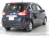 ボディクリーニング後、愛車をピカピカの状態へ保護するコーティング「ブライトパック」がおススメです!水垢がつきにくく、手入れがしやすくなりますよ!いつも愛車をきれいにしておきたい方におススメです。