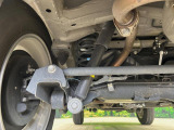 お車を安心してお乗りいただく為には、足回りの定期点検が欠かせません。サービスサポート(有償保証)では無料点検もご提供しており、安心のカーライフをお過ごしいただけるサポート体制が整っています。