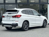 BMWを熟知したメカニックによる、360度の納車前点検。ドイツ本国と同様の教育・訓練を受けたメカニックが徹底的に点検、整備した後にお客様にお引渡しします。