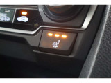シートヒーター装備付き車!!座席に埋め込まれた電熱線によりシートを暖めることが出来る装備で、温められたシートは、寒い冬には最適です!!
