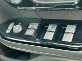 運転席窓操作部スイッチの画像です。