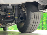 お車を安心してお乗りいただく為には、足回りの定期点検が欠かせません。サービスサポート(有償保証)では無料点検もご提供しており、安心のカーライフをお過ごしいただけるサポート体制が整っています。