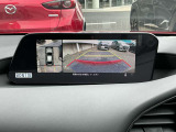 360&deg;モニター付き!コーナーセンサーと連動して運転を快適にサポート!