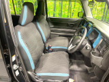 運転席シート廻りは使用感も少なく、良好な状態となっています。丁寧に使われていたことがよくわかりますね。