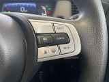 アダプティブクルーズコントロール】予め設定した車速内でクルマが自動的に加減速。前走車との適切な車間距離を維持しながら追従走行します。【LKAS】車線維持支援システムでステアリング操作を支援。