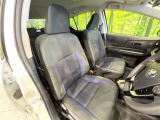 運転席シート廻りは使用感も少なく、良好な状態となっています。丁寧に使われていたことがよくわかりますね。