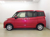 両側パワースライドドア付きだから、狭い駐車スペースなどでの 乗り降りラクラク!小さなお子さまのいるご家庭には嬉しい装備。