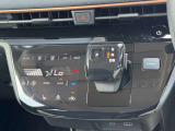 運転席&助手席シートヒーター機能付き☆シートがポカポカしてきて心地いいですよ(*^▽^*)冬場には活躍してくれます!ハンドルヒーターも付いてます!!