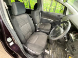 ドライバーによって運転しやすいポジションは異なり、あの車はどうなのか不安なこともありますよね。気になるお車は店頭で乗り込んでご確認いただけます♪