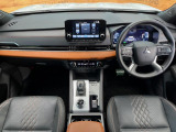 アウトランダー PHEV 2.4 P 4WD 
