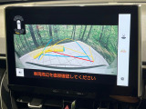 【バックカメラ】駐車時に後方がリアルタイム映像で確認できます。大型商業施設や立体駐車場での駐車時や、夜間のバック時に大活躍!運転スキルに関わらず、今や必須となった装備のひとつです!