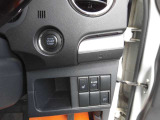 運転席から操作できる多彩なボタンも機能についてはご説明可能です!お気軽にお声掛けください♪