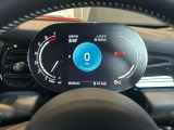 【MINI正規ディーラーMINI NEXT福岡東】弊社車輌をご覧頂き、誠にありがとうございます♪車輌価格には保証料金も含まれております。安心してご検討下さい! ※定休日 第二・第三火曜日と毎週水曜日