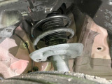 お車を安心してお乗りいただく為には、足回りの定期点検が欠かせません。サービスサポート(有償保証)では無料点検もご提供しており、安心のカーライフをお過ごしいただけるサポート体制が整っています。