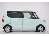 県内13店舗にて常時500台以上ダイハツ車を展示中です。見て、触って、納得のいく一台をぜひ見つけてください。