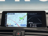 ●純正ナビ:一体感のあるナビは、高級感ある車内を演出してくれます。Bluetooth再生などオーディオ機能も充実しておりますので、運転もより楽しめます♪