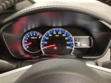 見やすいメーターレイアウトで運転をサポート!