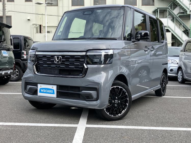 N-BOXカスタム ターボ コーディネートスタイル 2トーン 4WD