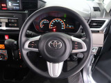 ウレタン3本スポークステアリングです。