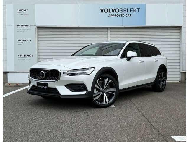 V60クロスカントリー ウルトラ B5 AWD 4WD 