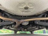 【本州仕入れ】のお車ですので、エンジンルームや下回りのサビも比較的少なく、お車を長く乗りたい方にぴったりの1台となっております♪
