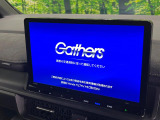 【純正11型ナビ】人気の純正ナビを装備。オーディオ機能も充実しており、Bluetooth接続すればお持ちのスマホやMP3プレイヤーの音楽を再生可能!毎日の運転がさらに楽しくなります!!