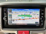 ナビゲーションを利用することで、目的地までのルートを案内し、最新の道路状況を反映して最適なルートを提案してくれます。また、渋滞を回避するルートを提案してくれるので、安全に目的地に到着することができます