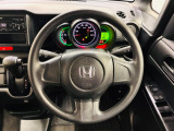 握りやすく、回しやすいステアリングは長時間の運転でも疲れを感じさせません!