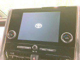 【9.8インチ ディスプレイオーディオ】大画面のディスプレイはAppleCarPlayやAndroidAutoが利用可能。大きな画面でスマホナビアプリ等が利用いただけます♪