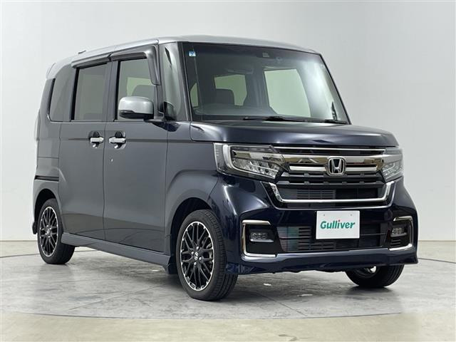N-BOXカスタム L ターボ 4WD 修復歴無し