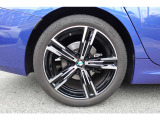 お車の詳細等はお気軽にBMW正規ディーラー Osaka BMW BPS姫里までお問い合わせくださいませ。スタッフ一同、お待ちしております。0078-6002-582225
