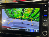 【バックカメラ】駐車時に後方がリアルタイム映像で確認できます。大型商業施設や立体駐車場での駐車時や、夜間のバック時に大活躍!運転スキルに関わらず、今や必須となった装備のひとつです!