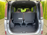 普段のお買い物や通勤、送迎等に十分な荷室スペースを確保しております。セカンドシートを倒すと、大きな荷物の積載も可能です♪
