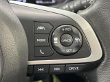 【レーダークルーズコントロール】高速道路での長距離走行が楽に!!自動で速度を保つクルーズコントロールが、衝突軽減システムと連携し、前方の車両を感知して車間を保つように速度調節してくれます!!