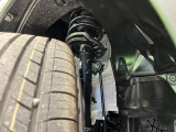 お車を安心してお乗りいただく為には、足回りの定期点検が欠かせません。サービスサポート(有償保証)では無料点検もご提供しており、安心のカーライフをお過ごしいただけるサポート体制が整っています。