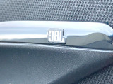 【JBLサウンドシステム付き純正ナビ】充実のナビ機能はもちろん、高度なチューニング能力が搭載されており、高音質な音楽をお楽しみいただけます♪