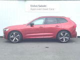 購入後は全国のVOLVO正規ディーラーにてアフターサービスをお受けいただけます。定期点検サービス、延長保証などの有料サービスも手厚くご用意しておりますので、ご不安事はお気軽にご相談下さい。