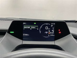 見やすいメーターレイアウトで運転をサポート!
