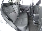ゆとりある広々とした車内空間は、ドライブを始め買い物やレジャーなど、幅広く活躍します。一人でもみんなとでもお出かけを楽しみましょう!