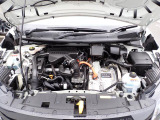 エンジンルームもきれいですよ。機関機構系も良好です。納車前に点検整備も行います。エンジンオイル・オイルフィルター・エアコンフィルター・ワイパーゴムは必ず交換致します。