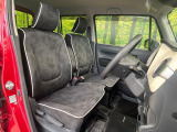運転席シート廻りは使用感も少なく、良好な状態となっています。丁寧に使われていたことがよくわかりますね。
