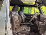 運転席シート廻りは使用感も少なく、良好な状態となっています。丁寧に使われていたことがよくわかりますね。